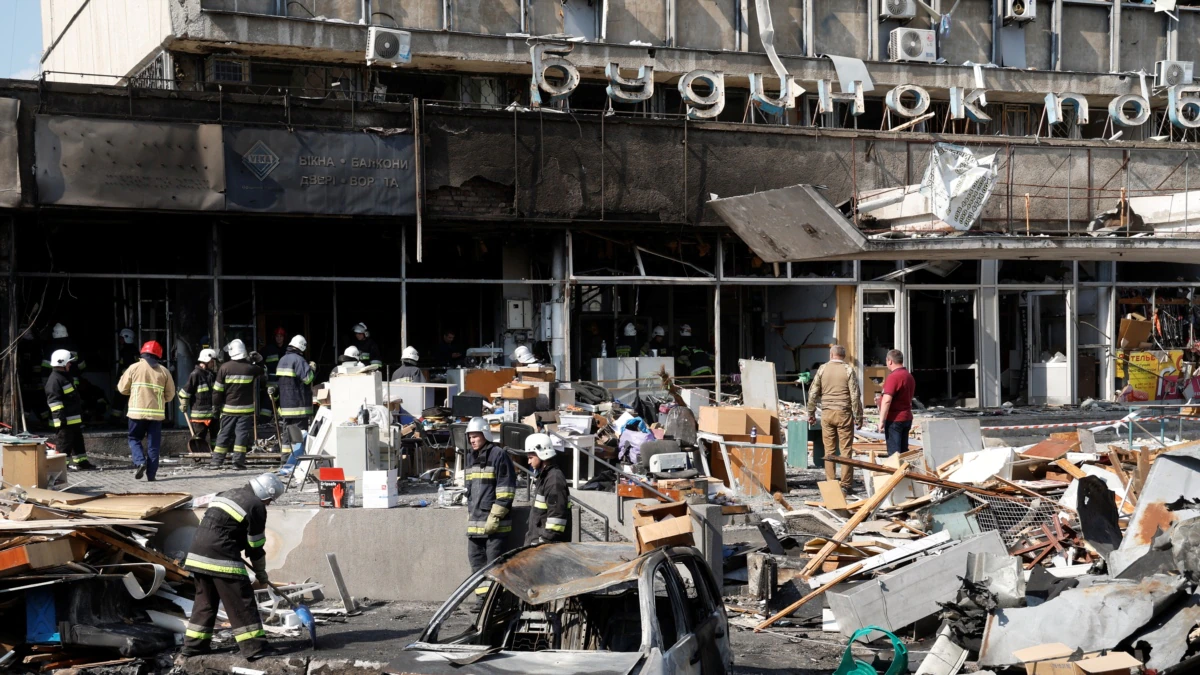 Поліція ідентифікувала 19 із 23 загиблих внаслідок ракетних ударів по Вінниці