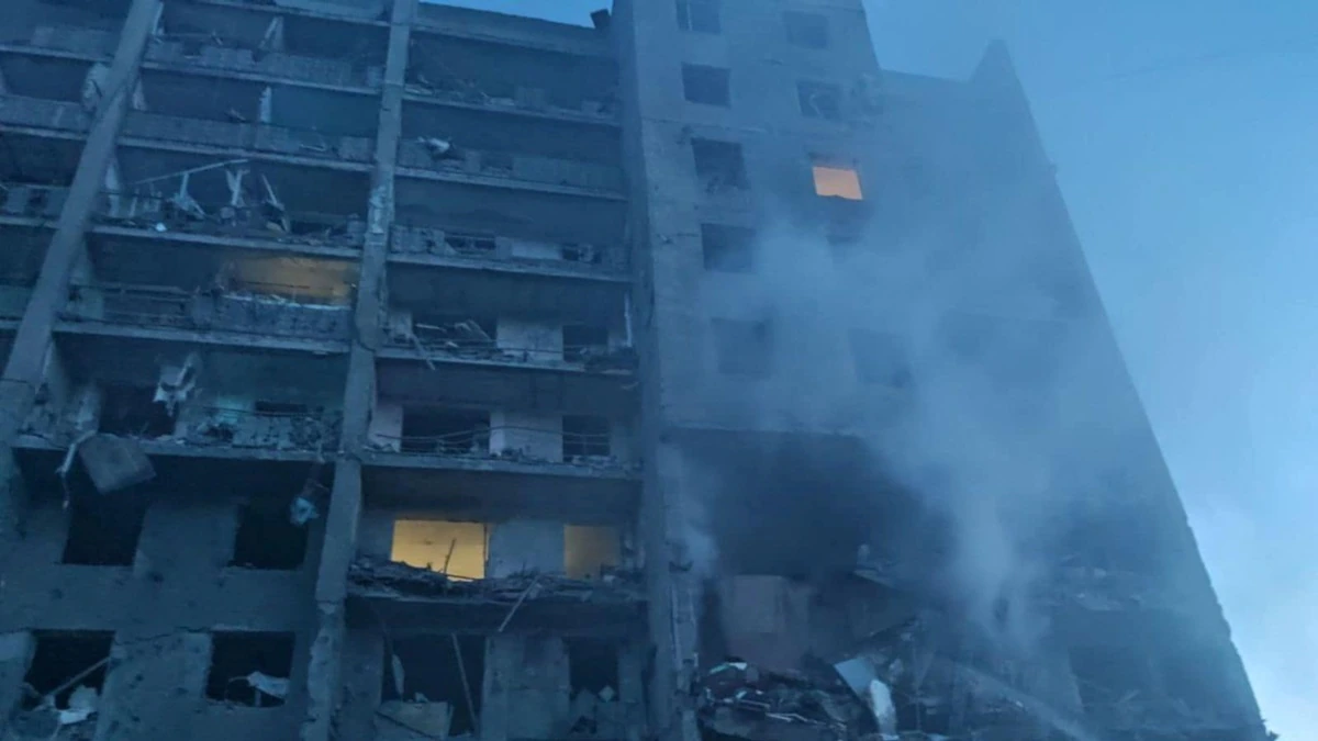 Число загиблих внаслідок ракетного удару на Одещині зросло до 18 – ДСНС