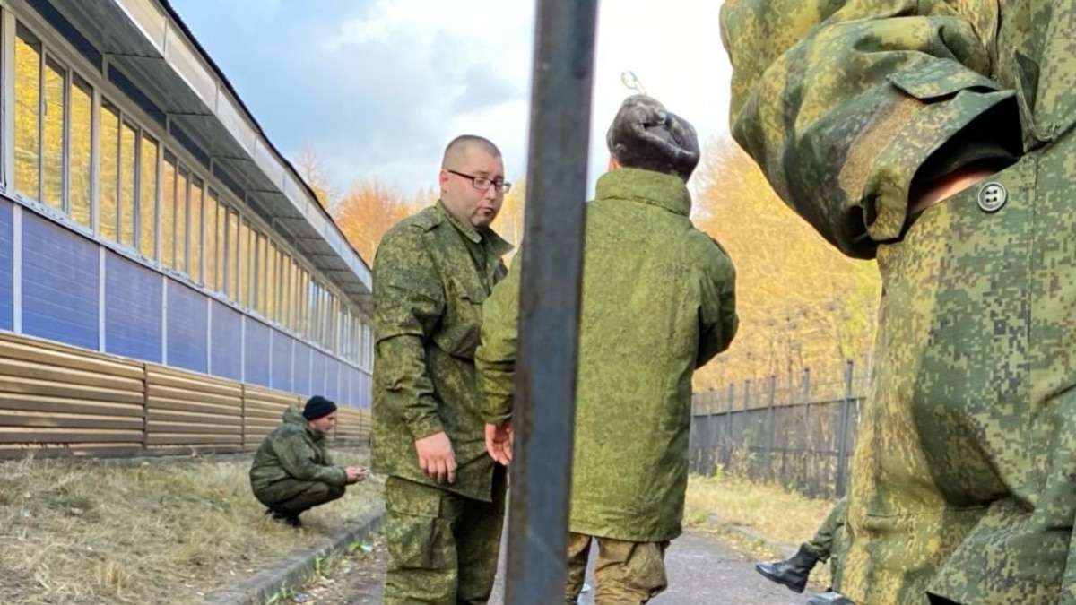 на Донеччині мобілізованих росіян, що відмовилися воювати, тримають у підвалі