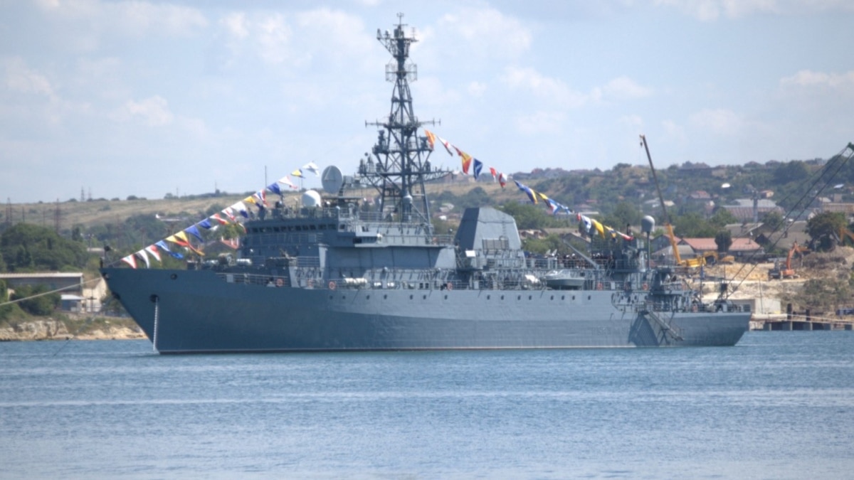 Росія тримає у Чорному морі п’ять кораблів із 12 «Калібрами»