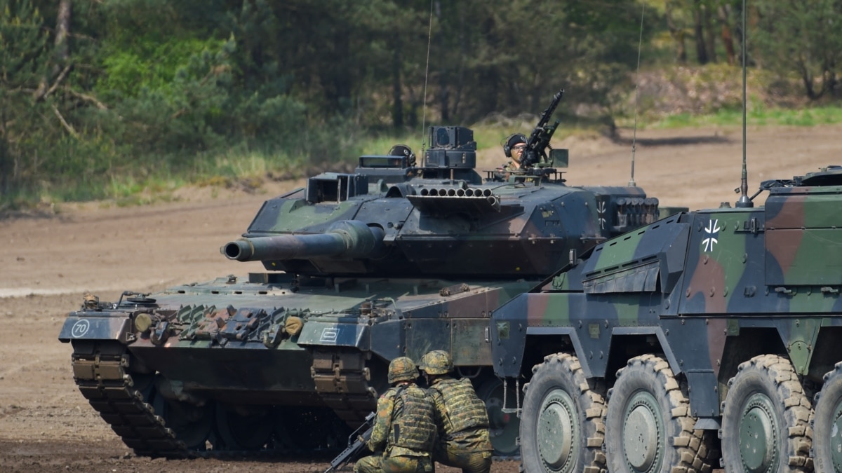 Німеччина вирішила надати Україні більше танків