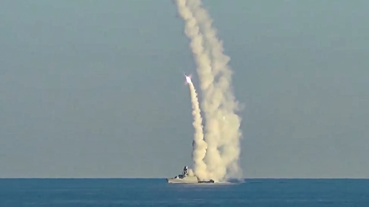 Росія почала застосовувати «Калібри» втричі менше, ніж ракети повітряного базування – Ігнат