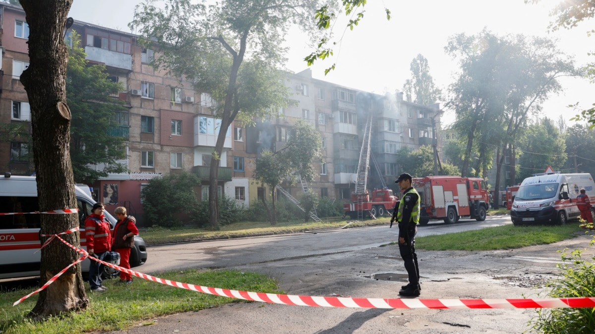 Через ракетний удар РФ у Кривому Розі поранена людина, пошкоджені 20 будинків – ОВА