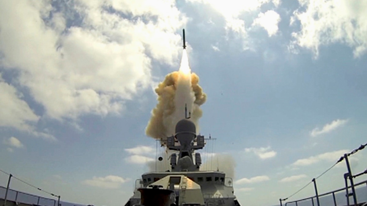 Росія наростила присутність ракетоносіїв у Чорному морі – військові
