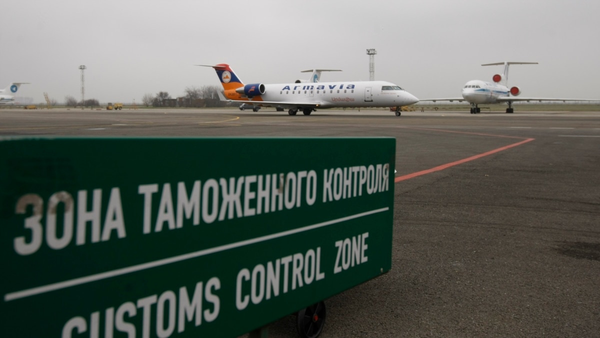 закритий з лютого 2022 року аеропорт Краснодара прийняв технічний рейс